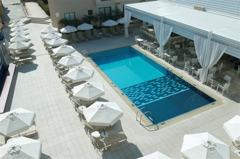 Senator - Adults Only Апарт-отель 3*